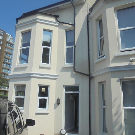 Kali Mera Eastbourne Exteriör bild