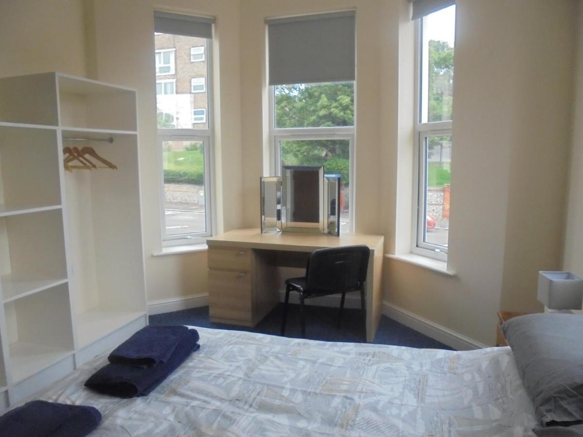 Kali Mera Eastbourne Exteriör bild