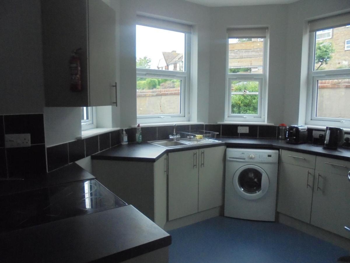 Kali Mera Eastbourne Exteriör bild