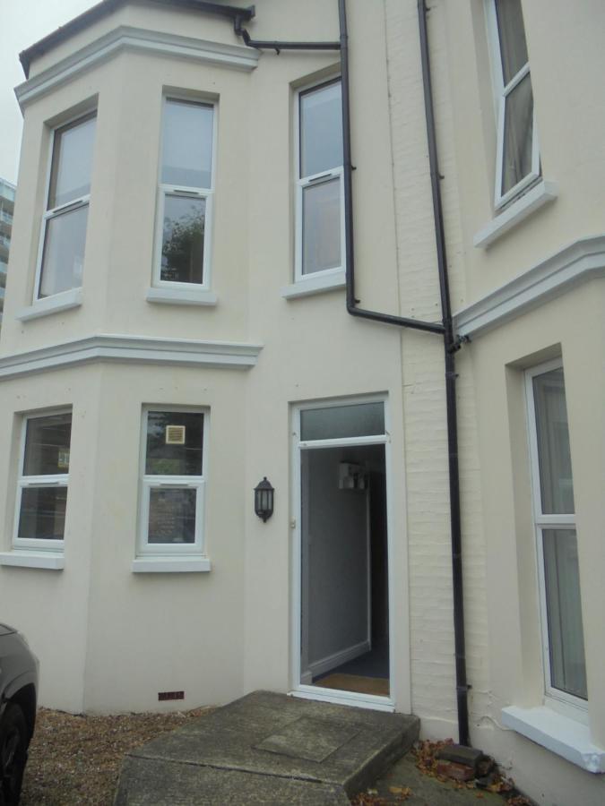 Kali Mera Eastbourne Exteriör bild